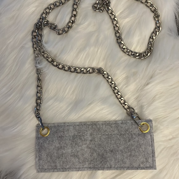 Burgundy Felt Wallet Insert forLong Wallets.SecureAChainStrapTo MostWallets.NWOT - Picture 3 of 4